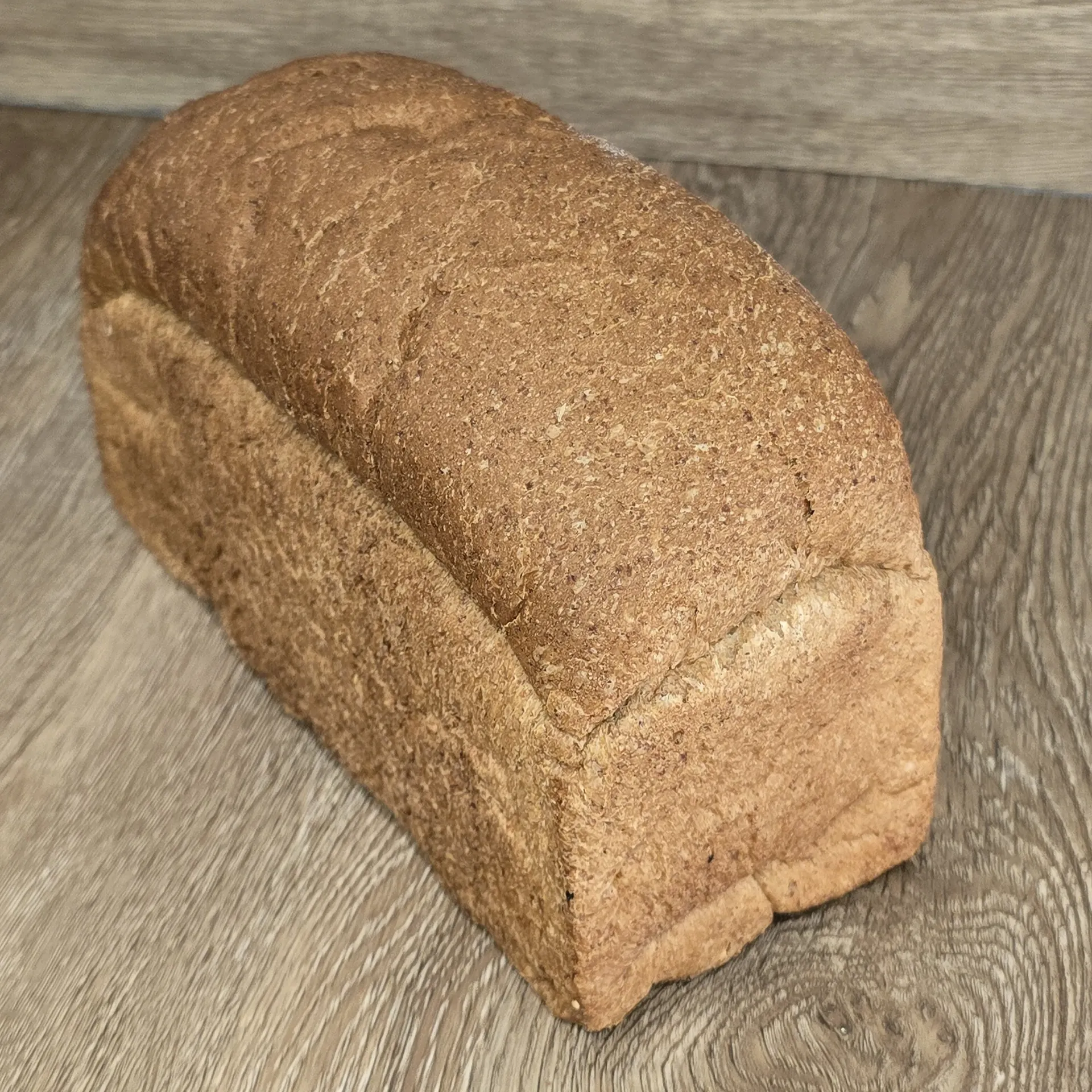 Pan de Molde Salvado (1 unidad, No Rebanado)